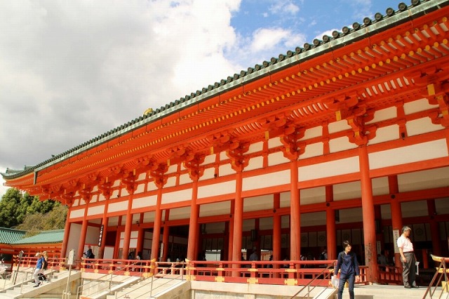 京都駅から平安神宮への行き方